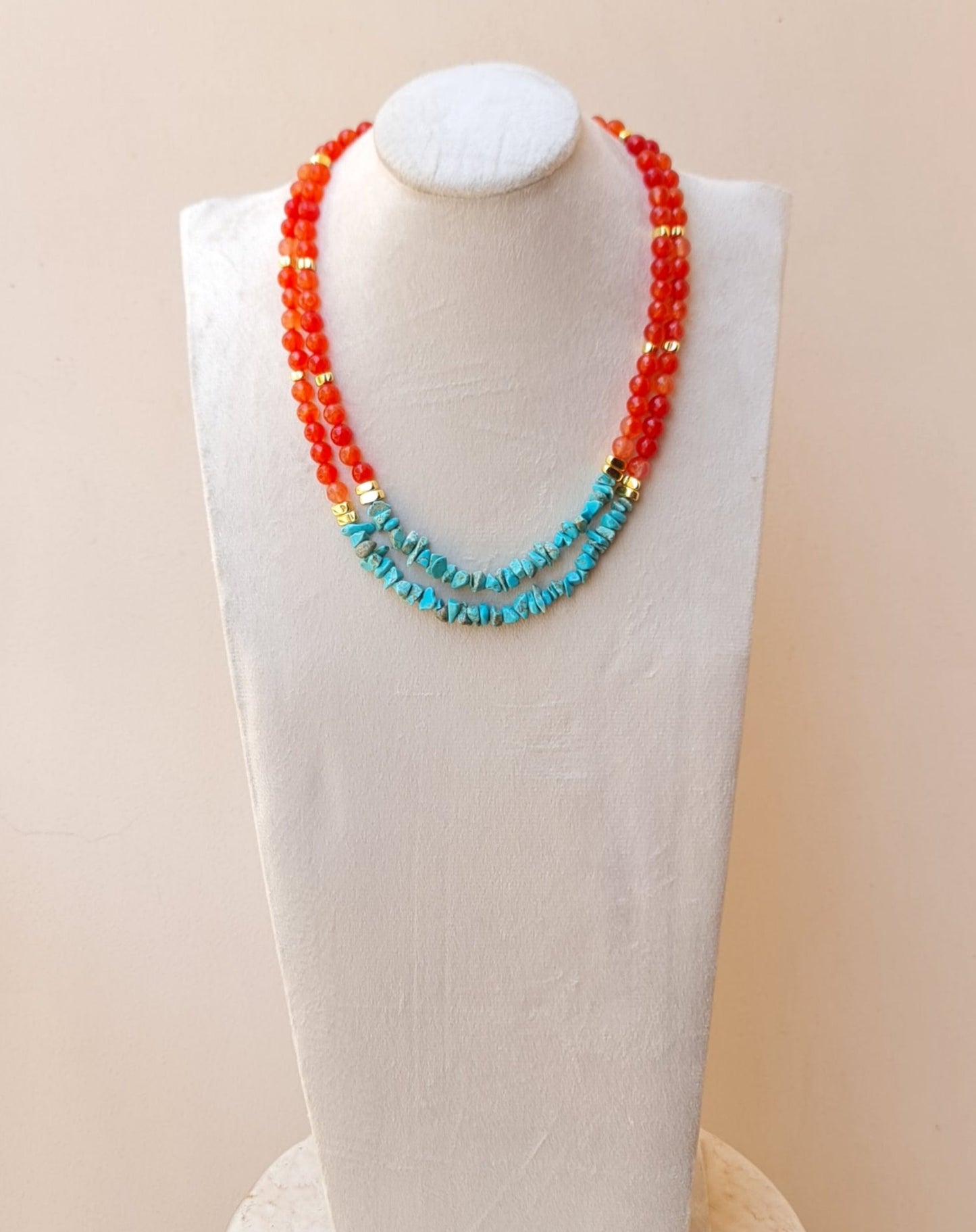 Two Layers Agate Necklace With Turquoise Stone Chips