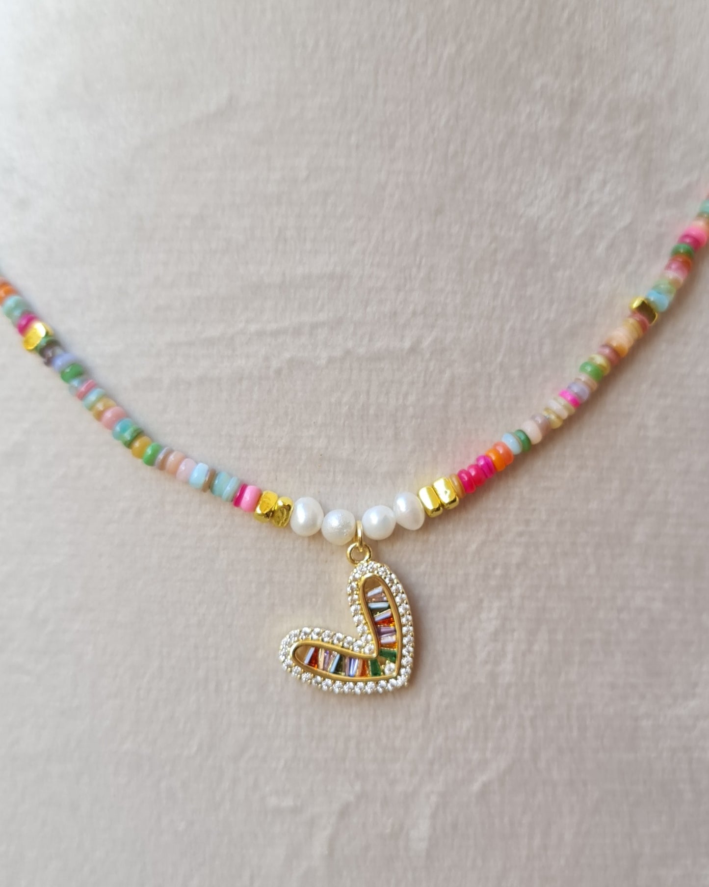 Colorful Mother Of Pearl Beads Necklace