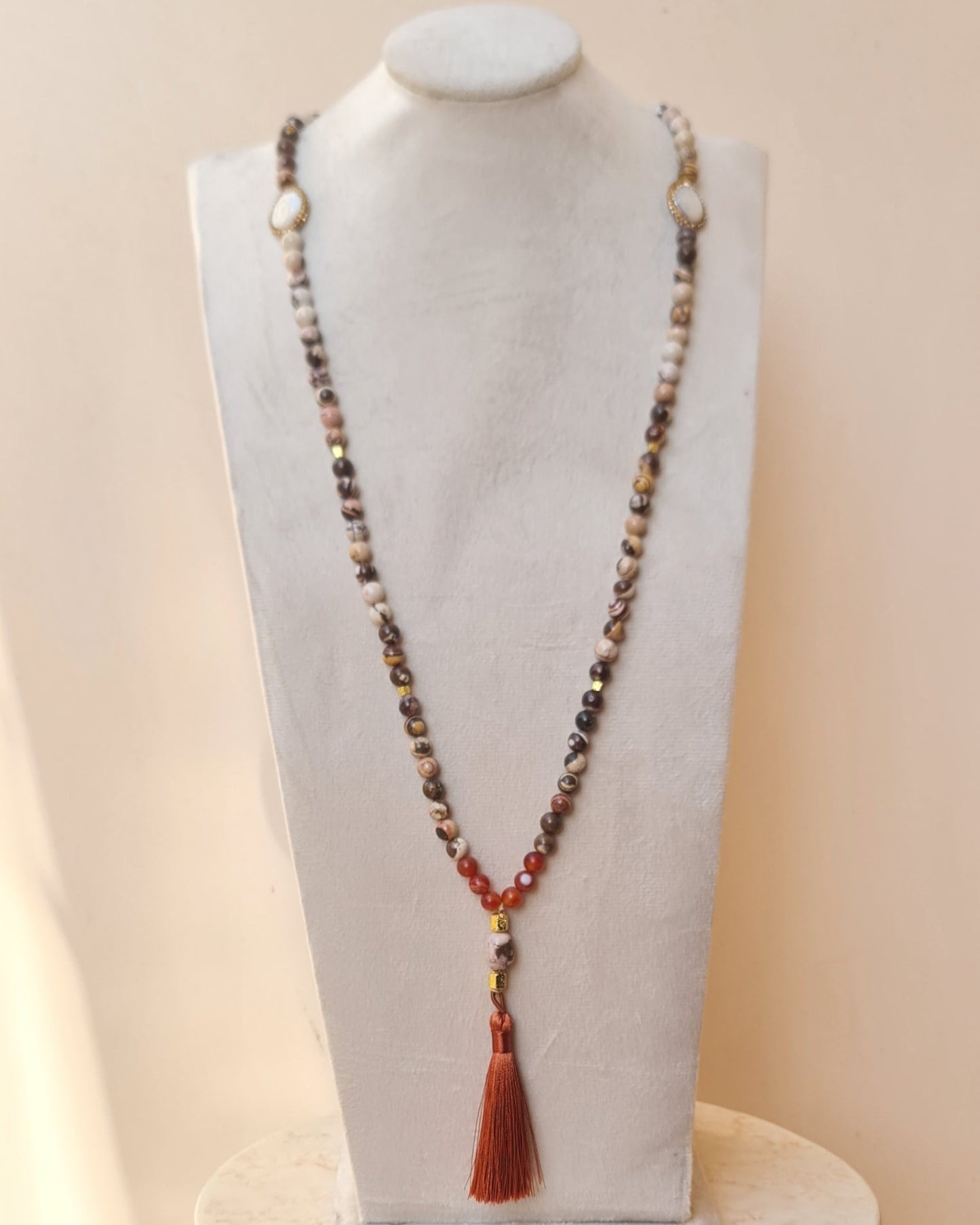 99 Agate Sebha With Silk Tassels